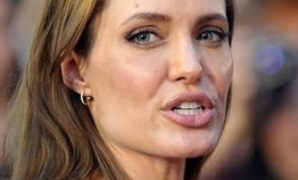 Poznata humanitarka ne miruje : Angelina Jolie osniva Centar za žene, mir i sigurnost