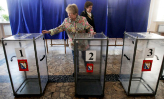 Otvoreno 1.239 biračkih mjesta :  Referendum na Krimu, za pripajanje Rusiji ili status Krima kao dijela Ukrajine?