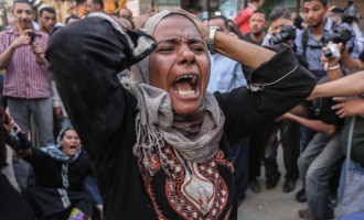 Pravosudna tragična farsa : Egipatski sud osudio 683 pristalica Muslimanske braće na smrtnu kaznu
