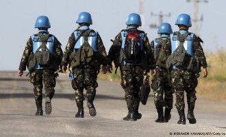 Inicijativa : Mirna Ukrajina posredovanjem plavih šljemova?