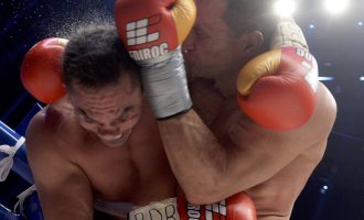 Bugarin Pulev nokautiran : Vladimir Kličko po sedamnaesti put odbranio titulu  (Video)