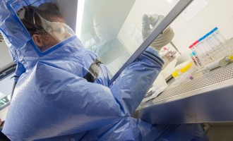 Greška iz Atlante zaledila Ameriku :  Tehničari u laboratoriju pobrkali epruvete s ebolom, virus uspio pobjeći?