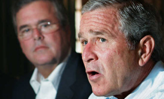 Jeb Bush se distancira od brata: Nisam kao on, ja sam dubokouman