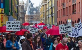 Borba za radna mjesta : Amsterdamske prostitutke protestvuju  protiv zatvaranja izloga