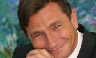 Slovenski predsjednik Pahor se “opustio” na maturi: To mi radi mala! (Video)