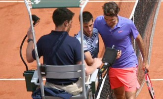 Federer ipak prejak : Džumhur pružio dostojan otpor svom idolu