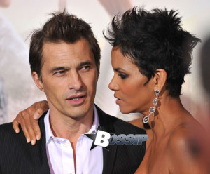 Olivier Martinez, Halle Berry The "Cloud Atlas"  Los Angeles Premiere held at Grauman's Chinese Theater Los Angeles, California - 24.10.12 Featuring: Olivier Martinez, Halle Berry When: 24 Oct 2012 Credit: WENN **Only available for publication in the Germany, Austria, Switzerland, Canada, United Arab Emirates & China. NO INTERNET USE, Not available for the rest of the world**