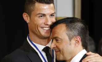 Vjenčani dar kumu  : Ronaldo kupio grčko ostrvo menadžeru Mendesu