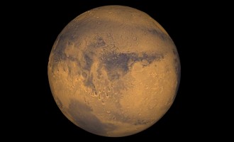 Historijsko otkriće: Na Marsu otkriveni tragovi tekuće vode! (Video)