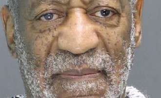 Prijete mu 10 godina zatvora : Osramoćeni Bill Cosby uhapšen pa pušten nakon plaćene kaucije od  milion dolara! (Video)