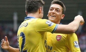 Ozil gleda prema Minhenu : Carlo Ancelotti želi vezistu Arsenala u Bayernu !?