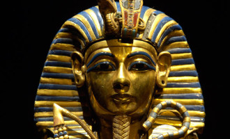 Možda i otkriće vijeka : U praznom prostoru iza zidova Tutankamonove grobnice našli posmrtne ostatke legendarne Nefertiti?