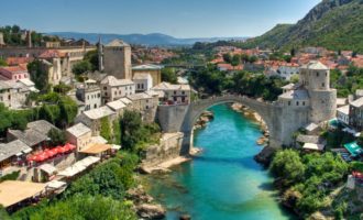 Razmatranje po hitnom postupku : Poslanici SDP-a i DF-a uputili u proceduru Prijedlog izmjena Izbornog zakona za Mostar