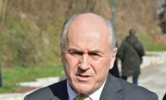 Andrej Nikolaidis : Gdje je najmoćniji čovjek u Bosni?