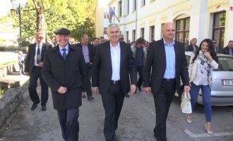 Enes Ratkušić : HDZ nema povjerenja u hrvatsko biračko tijelo !