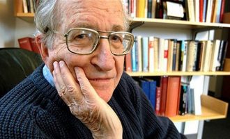 Noam Chomsky o pogubnim posljedicama urušavanja obrazovnog sistema : Na djecu to djeluje razorno,već u trećem razredu , stvara se podjela na glupe i pametne  !