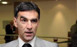 Potpredsjednik NDP-a i narodni poslanik Zdravko Krsmanović :  Ćelija je Dodiku sve bliža