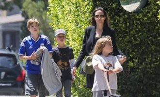 Šetnja u Malibuu : Kćerka Angeline Jolie  u dresu fudbalske reprezentacije BiH