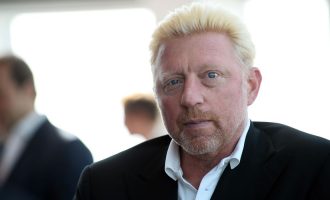 Boris Becker proglasio bankrot : Od turnirskih nagrada i sponzorskih ugovora zaradio oko 57 miliona eura  !