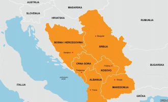 Kemal Kurspahić : Zapaljive granice
