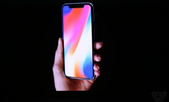 Otključavanje  “pogledom” :  Stigao je novi iPhone X, pogledajte što sve može (Video)