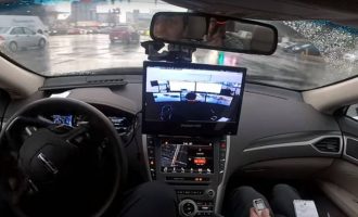 Sigurnost je kažu  na prvom mjestu: Autonomni automobili u Kaliforniji više neće morati imati vozača (Video)
