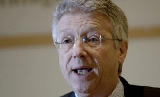 Wolfgang Petritsch: ‘Imamo tužno iskustvo u BiH sa RS-om, ne dozvoliti istu grešku na Kosovu’
