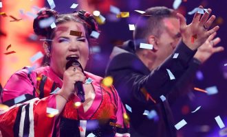Odlukom stručnog ocjenjivačkog suda i publike : Izrael pobjednik takmičenja Pjesme Eurovizije