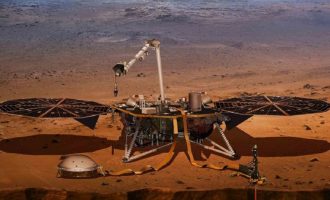 Istorijska misija :  NASA-ina sonda uspješno sletjela na Mars (Video)