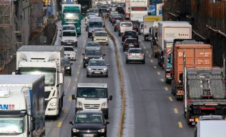 Nemačko udruženje špeditera i logistike : Njemačkoj nedostaje 60.000 vozača kamiona