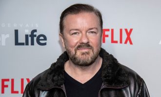 Gervais vodi dodjelu Zlatnih globusa: Vrijeđat ću ih ako to želite