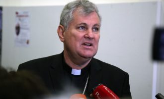 Sisački biskup Vlado Košić : ‘Ne možemo se protiv potresa boriti kao protiv Turaka, komunista ili Srba!’