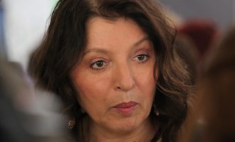 Mirjana Karanović: Uvijek postoje ljudi koji govore i koji šute