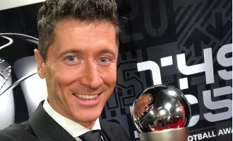 “Revanširao” se Messiju: Lewandowski najbolji igrača svijeta u izboru FIFA