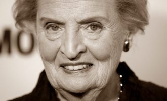 Odlazak Madeleine Albright  : “Majka Haškog tribunala” i prva američka državna sekretarka