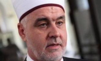 Reis Kavazović o usvajanju zakona: “Neka se niko ne zalijeće u tminu iz koje nema povratka”