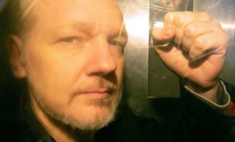 Britanska ministrica donijela odluku: ‘Izručite Juliana Assangea SAD-u!‘