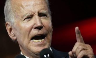 Američki predsjednik Biden: “Amerika se bori za svoju vlastitu dušu” (Video)