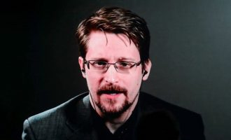 Putin počastio američkog zviždača : : Edward  Snowden dobio rusko državljanstvo