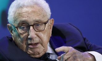 Henry Kissinger: Vrijeme je da se sukob u Ukrajini riješi pregovorima