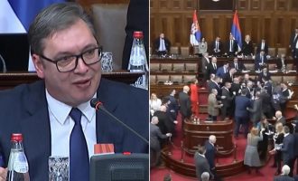Totalni haos u Skupštini Srbije: Tuča vlasti i opozicije (Foto,Video)