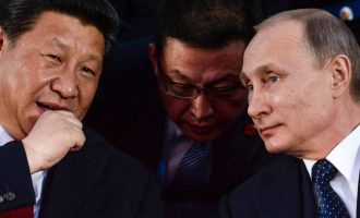 Xi Jinping stiže u Moskvu, Putin ga hvali: ‘Zahvalni smo što razumije stvarne uzroke ovoga u Ukrajini‘