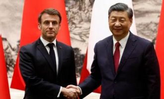 Francuski predsjednik u Pekingu : Macron pozvao Xija da pomogne da se okonča rat u Ukrajini