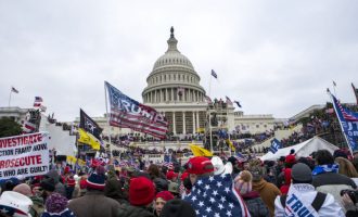 Pobačaj i rodna ideologija u središtu sukoba : Američki građanski rat 2.0 – horor-scenarij koji postaje sve izgledniji