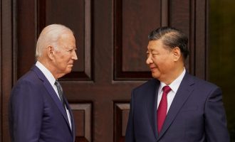 Joe Biden i Xi Jinping  u San Francisku :  ‘Osigurati da suparništvo ne preraste u sukob’