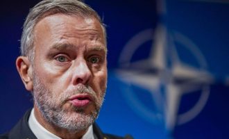 Admiral NATO-a Rob Bauer : Potrebna nam je ratna transformacija, završila je era mira