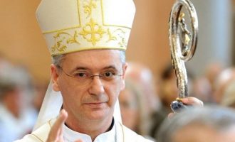 Zagrebački nadbiskup Dražen Kutleša: ‘Ljudi se ponašaju kao stroj zaražen virusom, žive kao da Boga nema’
