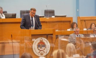 Parlament Republike Srpske podržao izvještaj  koji negira  genocid u Srebrenici