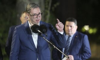 Aleksandar Vučić : Srbija će se sama, političkim sredstvima, suprotstaviti svim NATO zemljama, od Turske do Njemačke