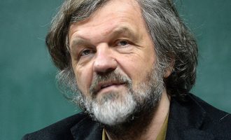 Emir Kusturica uznemiren Rezolucijom: Glasanje je rezultat očaja. Čekaju nas velika razdvajanja